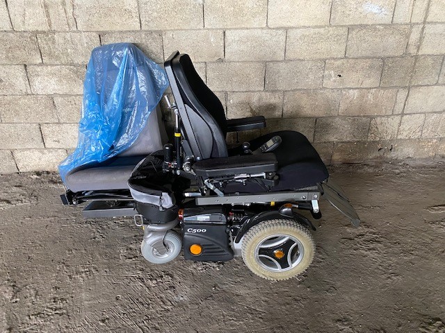 GRACE's collaboration with August 2025 - HOLY WORK Sweden